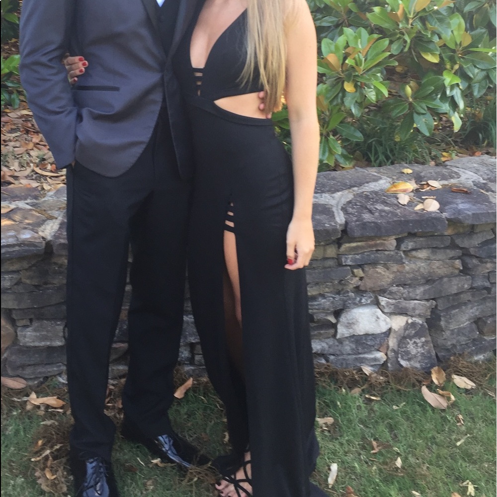 black dress